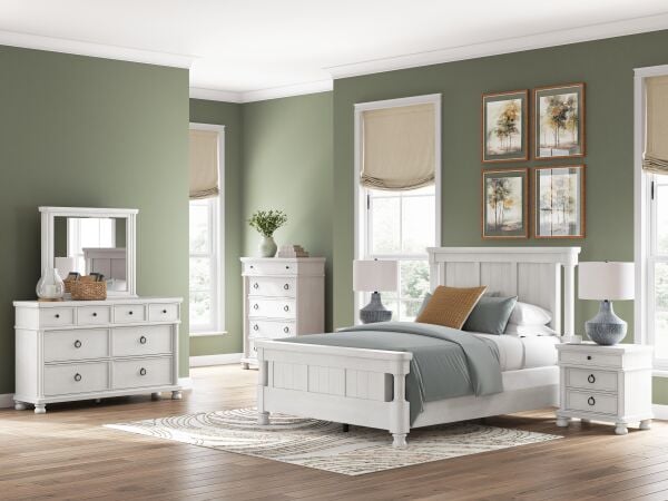 Rowlenstown Queen Poster Bed - Image 10